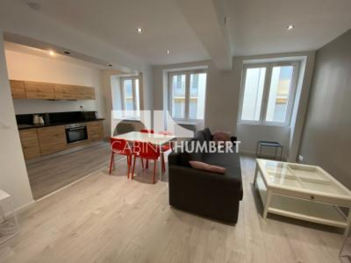 Voir la photo 1/6 du type apartment à Saint-Étienne