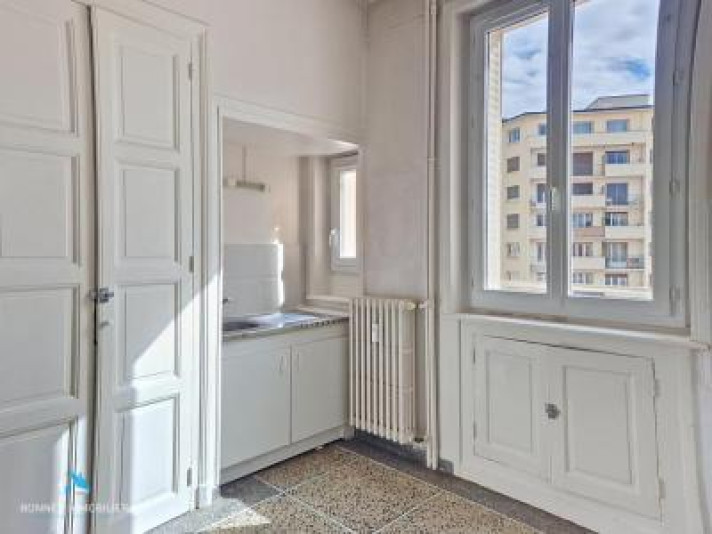 Voir la photo 1/16 du type apartment à Clermont-Ferrand