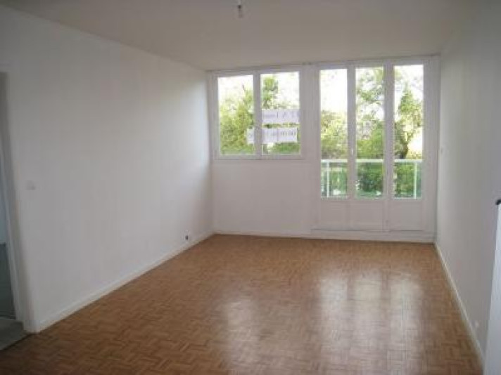 Voir la photo 1/27 du type apartment à Orléans