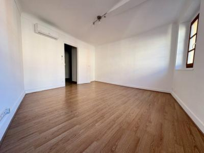 Voir la photo 1/11 du type apartment à Nice