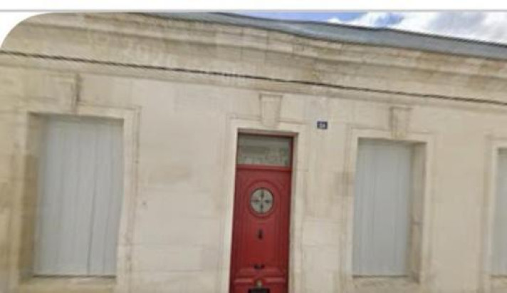 Voir la photo 1/10 du type house à Libourne