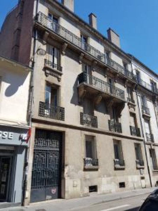 Voir la photo 1/6 du type apartment à Nancy