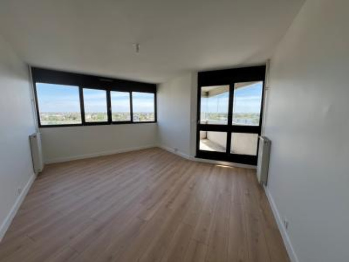 Voir la photo 1/15 du type apartment à Nantes