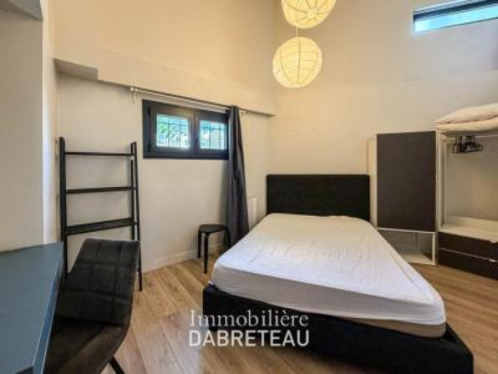 Voir la photo 1/12 du type apartment à Villeurbanne