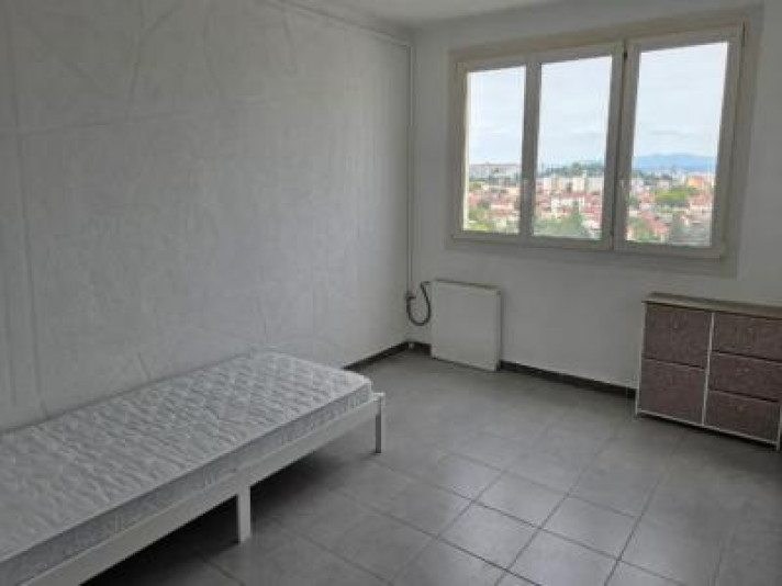 Voir la photo 1/8 du type apartment à Villeurbanne