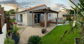 Maison à Juillan