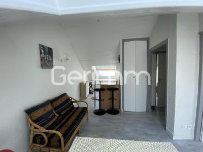 Voir la photo 1/6 du type apartment à Grenoble