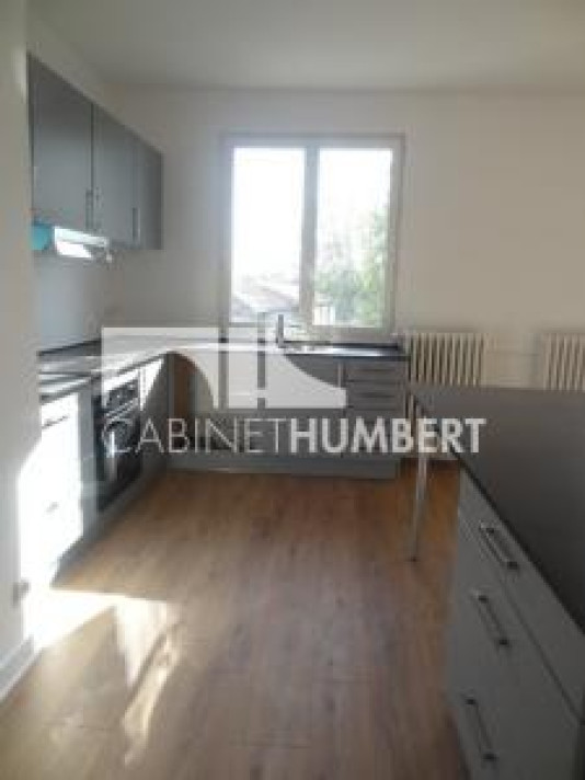 Voir la photo 1/6 du type apartment à Saint-Étienne