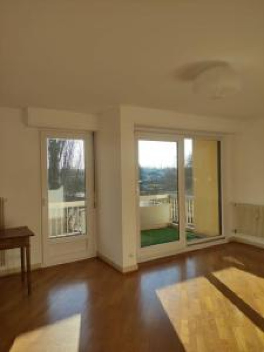 Voir la photo 1/34 du type apartment à Colmar