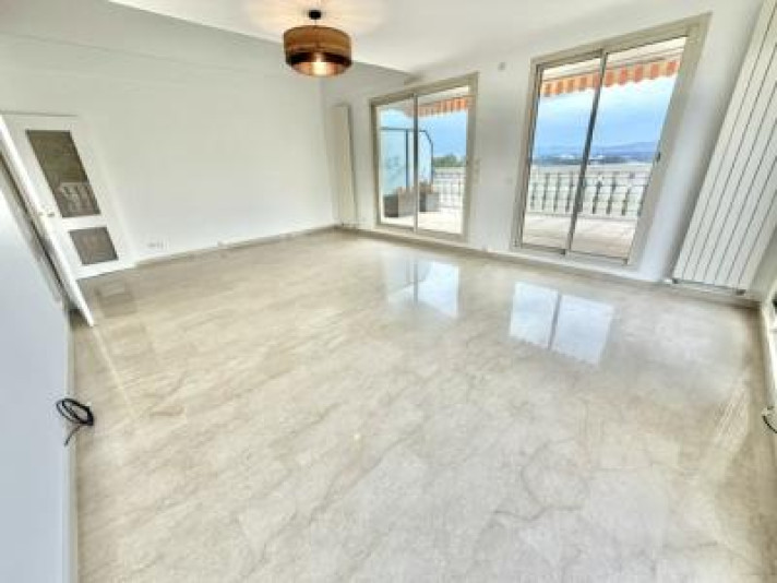 Voir la photo 1/14 du type apartment à Lyon 4e Arrondissement