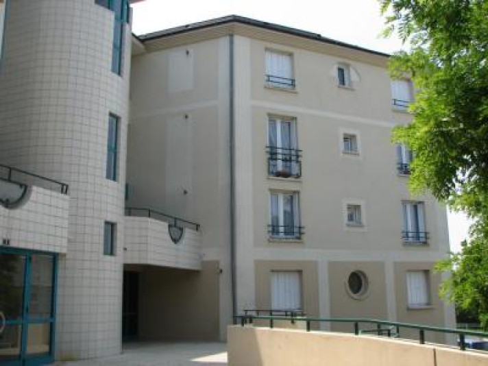 Voir la photo 1/3 du type apartment à Château-Gontier-sur-Mayenne