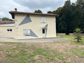 Maison à Laruscade