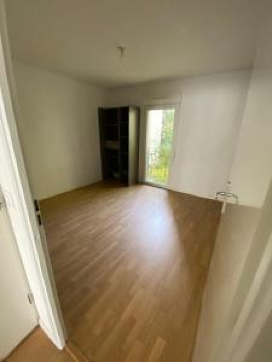 Voir la photo 1/5 du type apartment à Cenon
