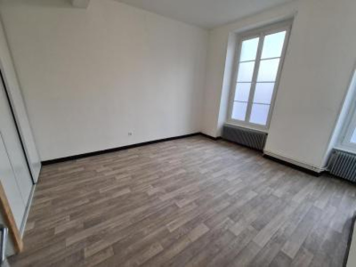 Voir la photo 1/10 du type apartment à Le Creusot