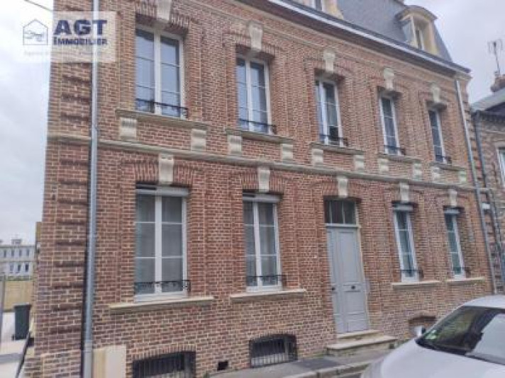 Voir la photo 1/11 du type apartment à Beauvais
