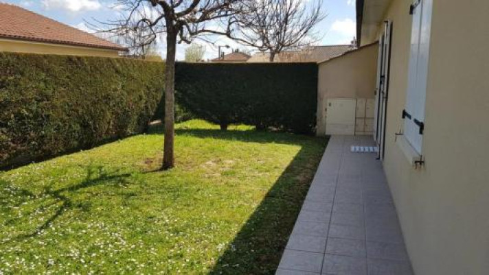 Voir la photo 1/11 du type house à Bergerac
