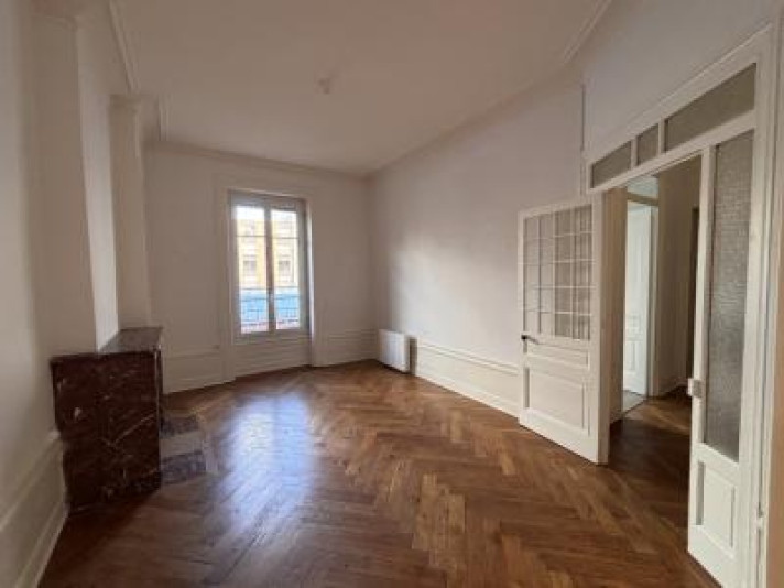 Voir la photo 1/14 du type apartment à Lyon 3e Arrondissement