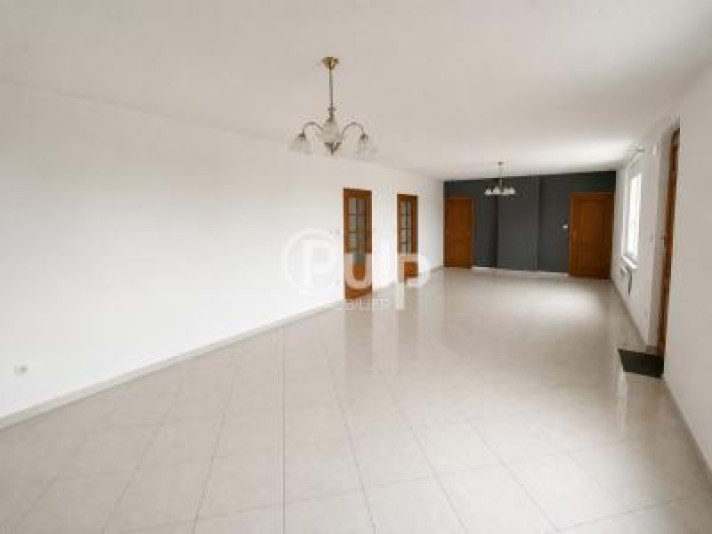 Voir la photo 1/10 du type house à Violaines