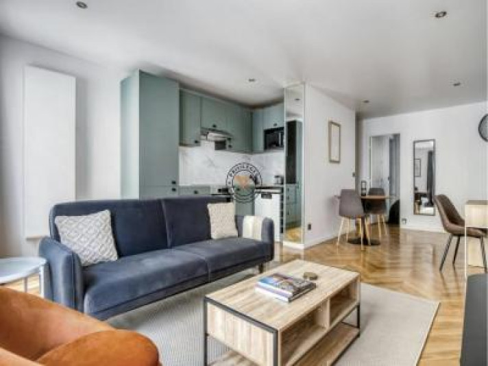 Voir la photo 1/21 du type apartment à Paris 16e Arrondissement
