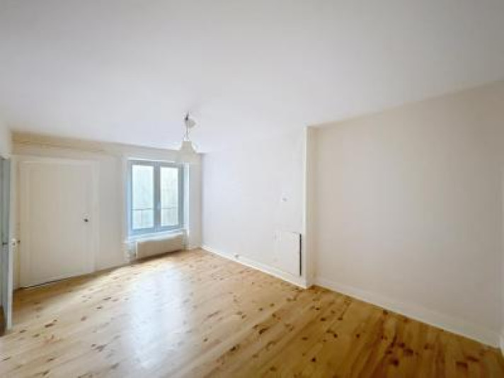 Voir la photo 1/19 du type apartment à Clermont-Ferrand