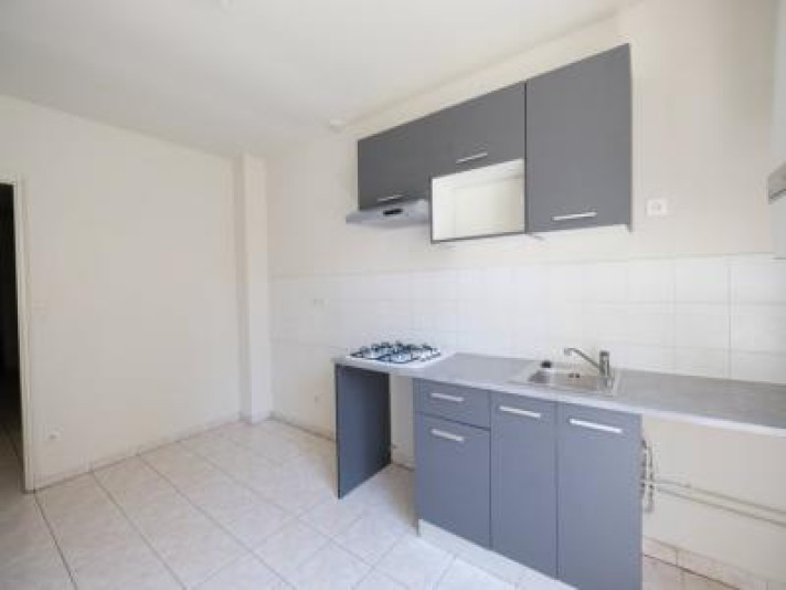 Voir la photo 1/6 du type apartment à Saint-Étienne