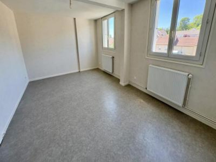 Voir la photo 1/18 du type apartment à Nogent