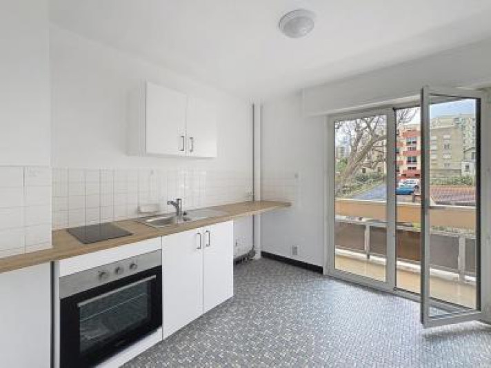 Voir la photo 1/16 du type apartment à Clermont-Ferrand