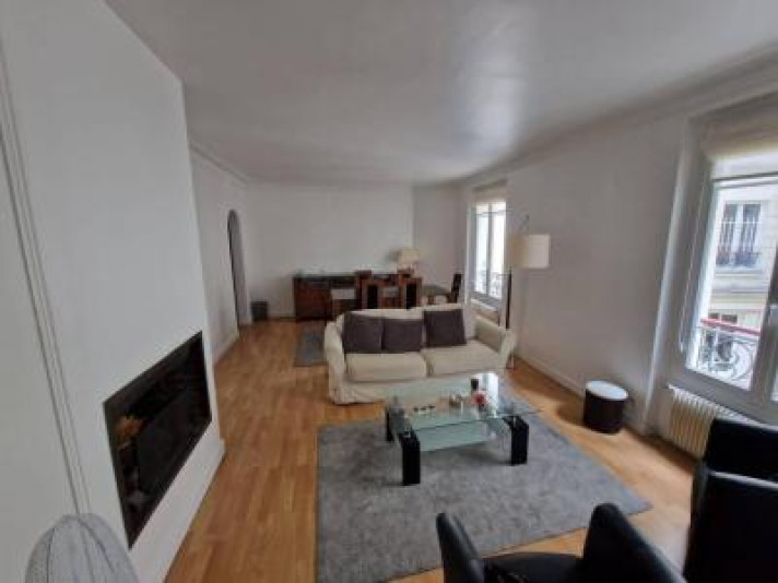 Voir la photo 1/12 du type apartment à Paris 17e Arrondissement