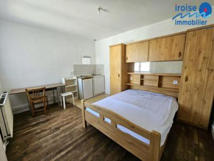Voir la photo 1/10 du type apartment à Brest