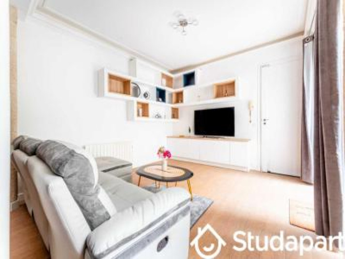 Voir la photo 1/10 du type apartment à Paris 8e Arrondissement