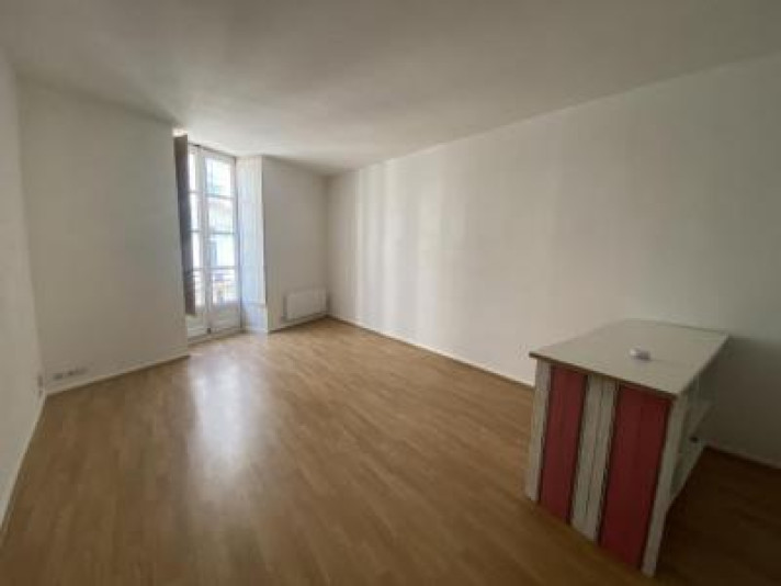 Voir la photo 1/16 du type apartment à Nantes
