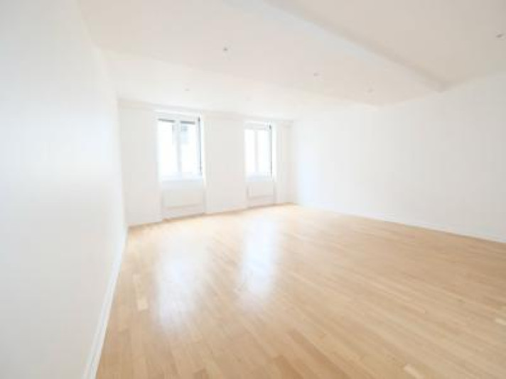 Voir la photo 1/6 du type apartment à Saint-Étienne