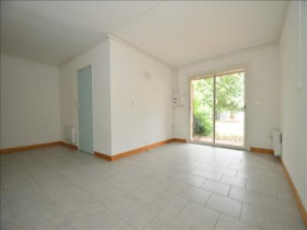 Appartement à Moulin-Neuf