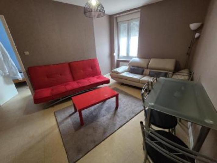 Voir la photo 1/9 du type apartment à Le Creusot