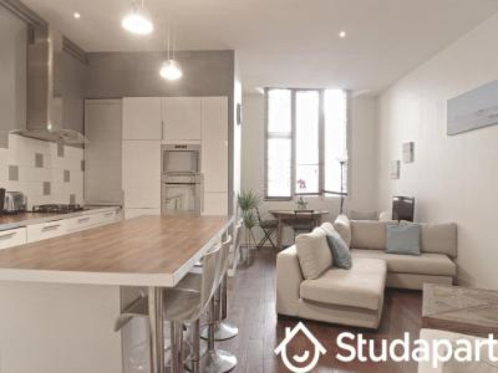 Voir la photo 1/9 du type apartment à Bordeaux