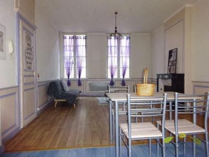 Voir la photo 1/12 du type apartment à Saint-Léonard-de-Noblat