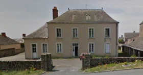 Appartement à Sainte-Suzanne-et-Chammes