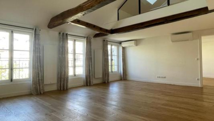 Voir la photo 1/10 du type apartment à Paris 9e Arrondissement