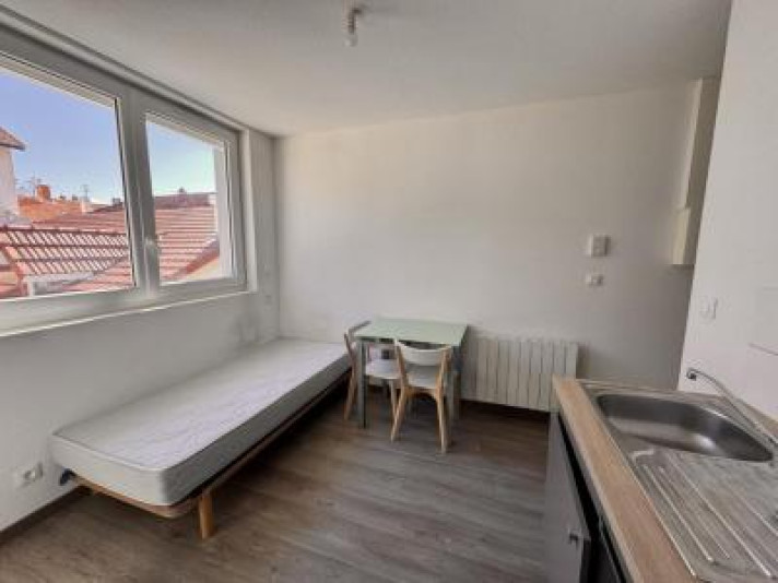 Voir la photo 1/5 du type apartment à Roanne