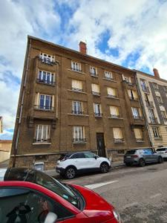 Voir la photo 1/6 du type apartment à Nancy