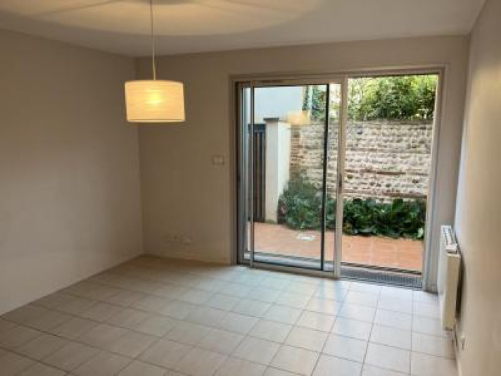 Voir la photo 1/10 du type house à Montauban
