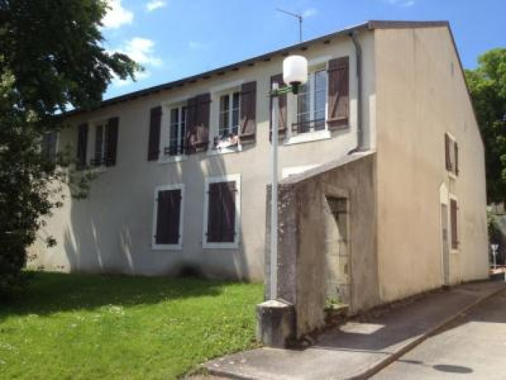 Voir la photo 1/12 du type apartment à Mandres-sur-Vair