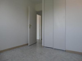 Appartement à Neuville-en-Ferrain