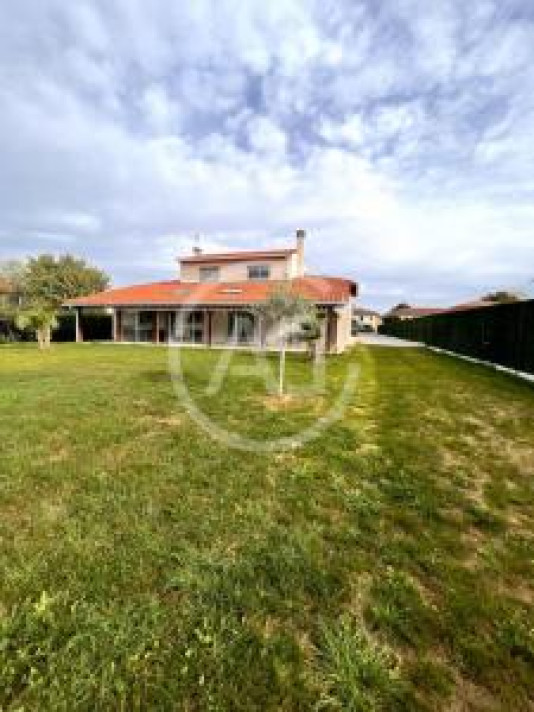 Voir la photo 1/24 du type house à Saint-Orens-de-Gameville