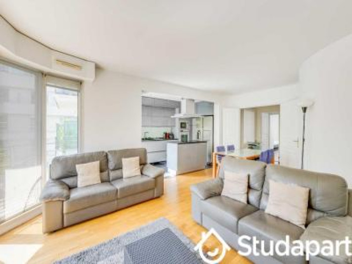 Voir la photo 1/12 du type apartment à Paris 15e Arrondissement