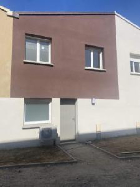 Voir la photo 1/14 du type house à Montereau-Fault-Yonne