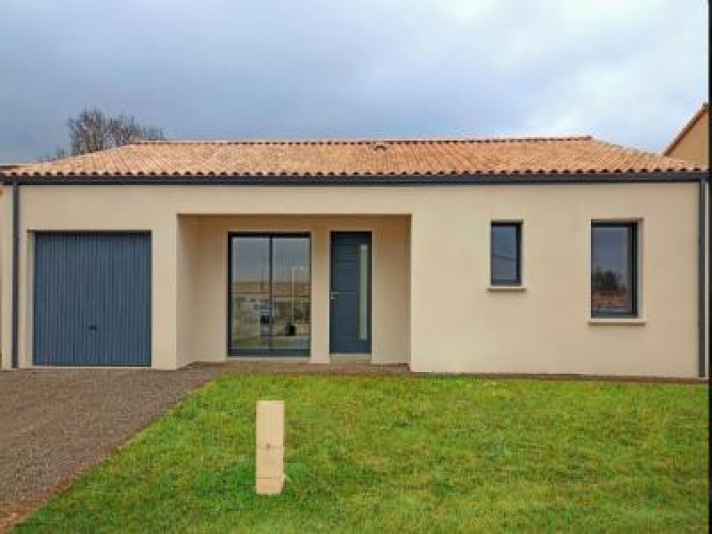 Voir la photo 1/14 du type house à Aubenas