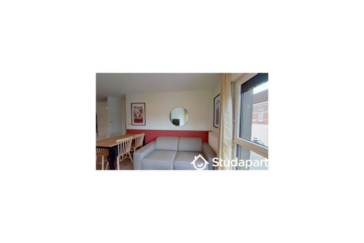 Voir la photo 1/4 du type room à Lille