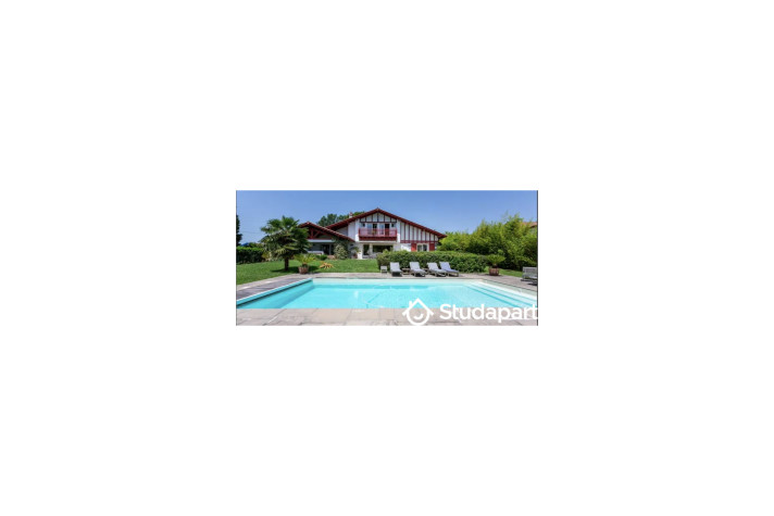 Voir la photo 1/12 du type house à Arbonne