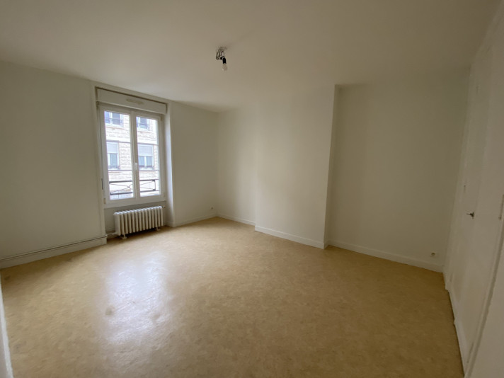 Voir la photo 1/3 du type apartment à Reims